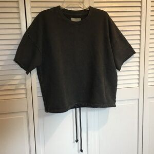 American Eagle Outfitters Gender-Free Top, Size M
